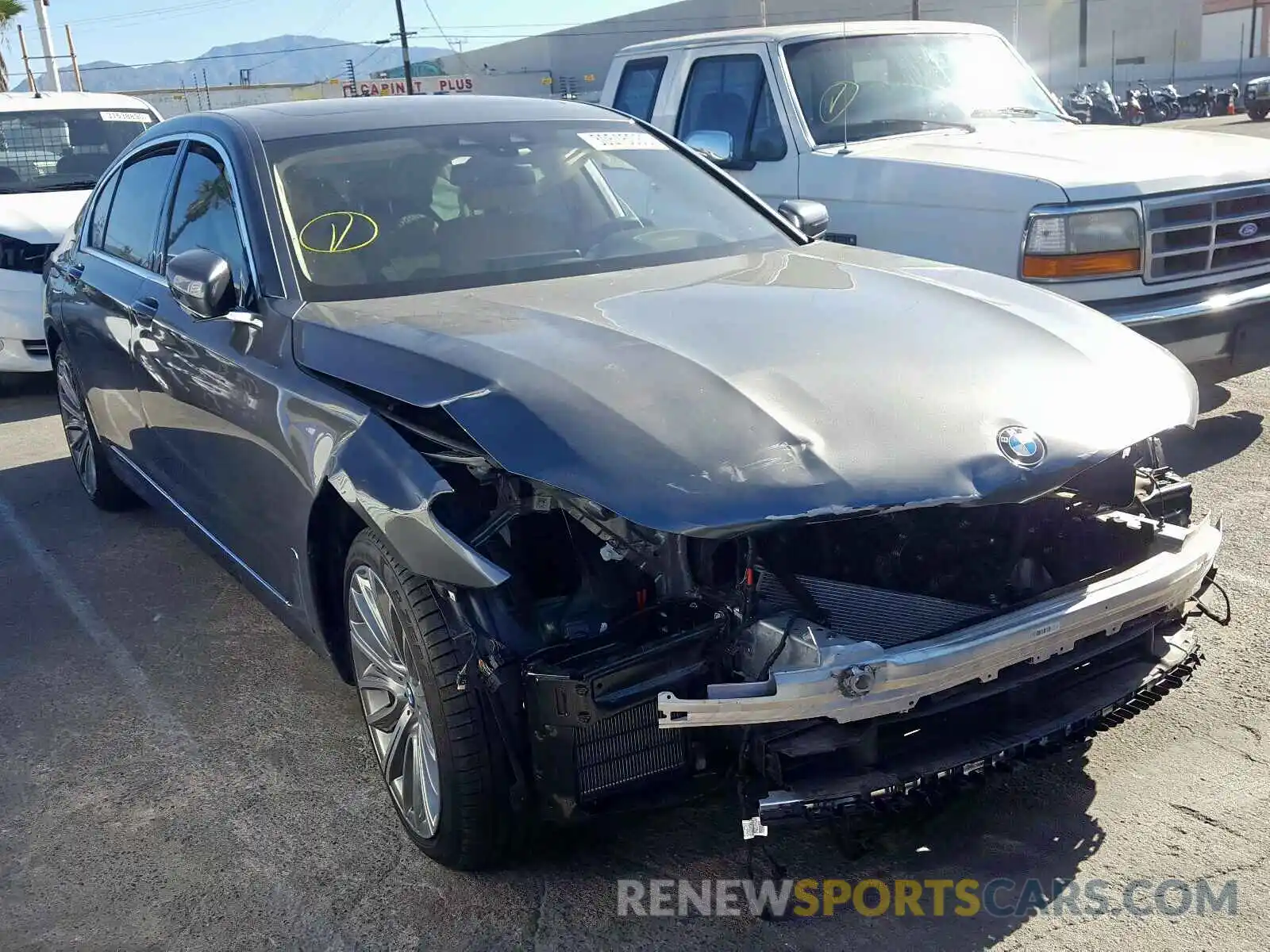 1 Photograph of a damaged car WBA7F0C58KGM25526 BMW 7 SERIES 2019