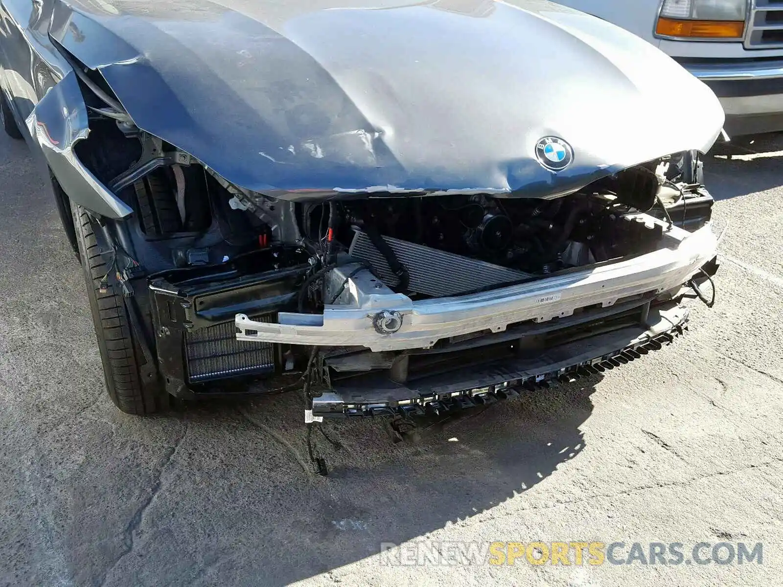 9 Photograph of a damaged car WBA7F0C58KGM25526 BMW 7 SERIES 2019