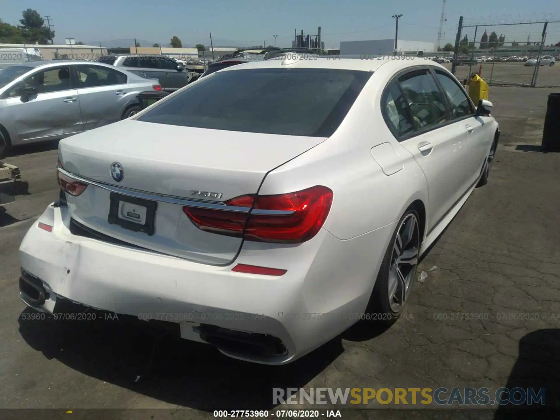 4 Photograph of a damaged car WBA7F0C58KGM26014 BMW 7 SERIES 2019