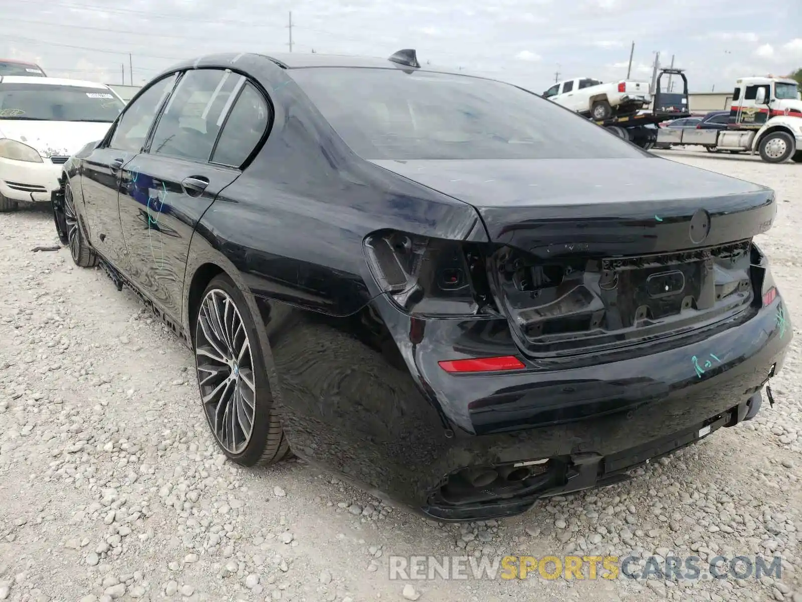 3 Фотография поврежденного автомобиля WBA7F0C59KGM24840 BMW 7 SERIES 2019