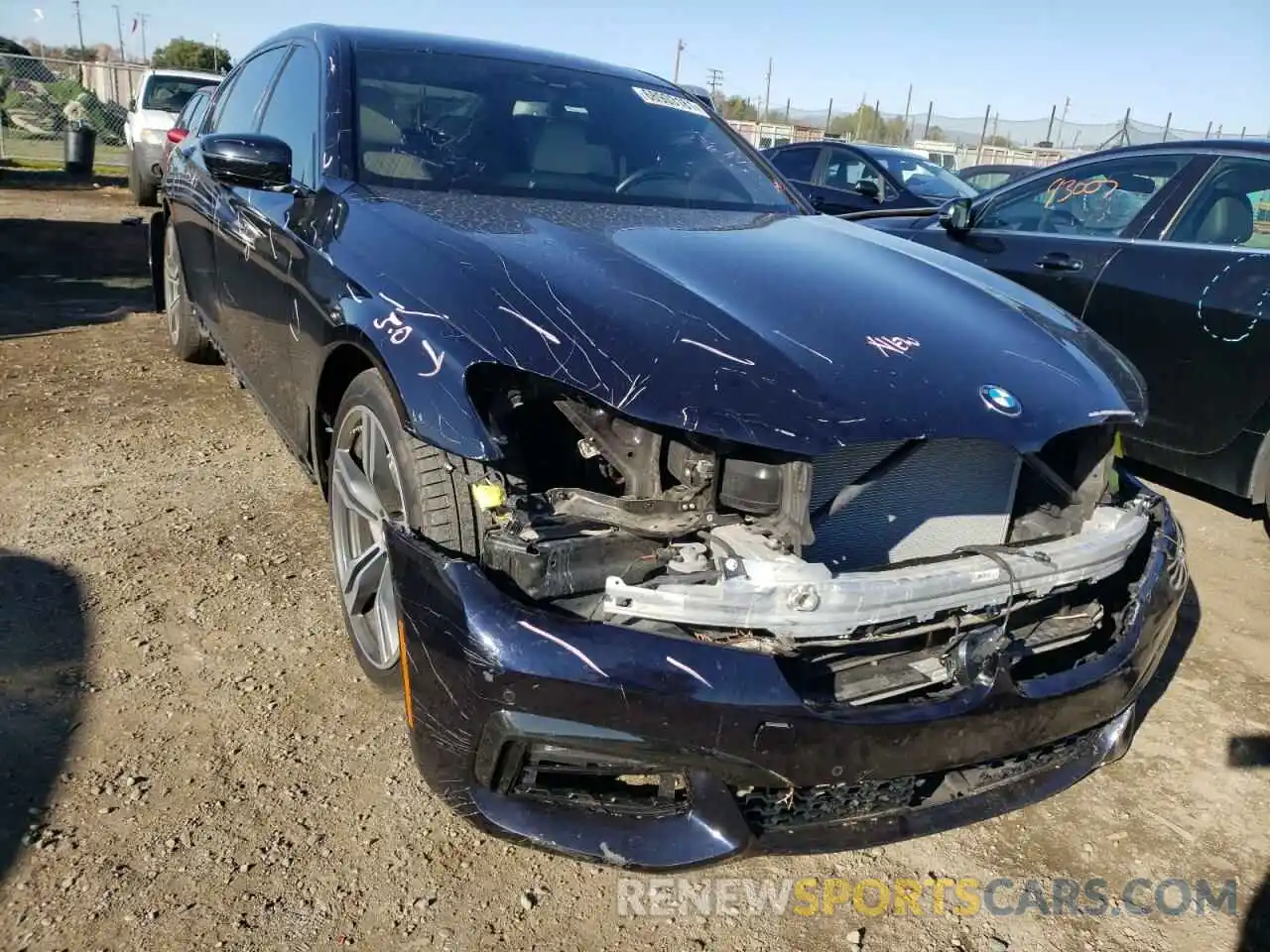 1 Photograph of a damaged car WBA7F0C59KGM25017 BMW 7 SERIES 2019