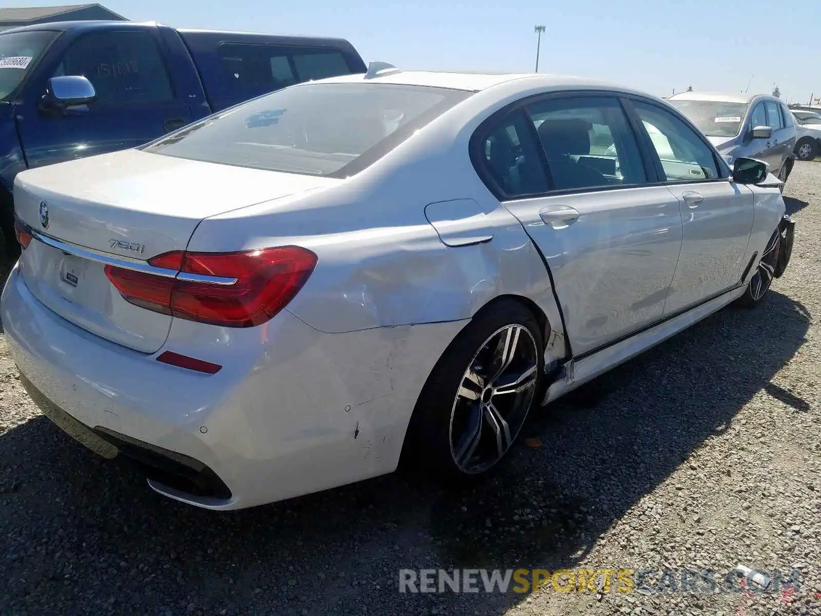 4 Photograph of a damaged car WBA7F0C59KGM25180 BMW 7 SERIES 2019