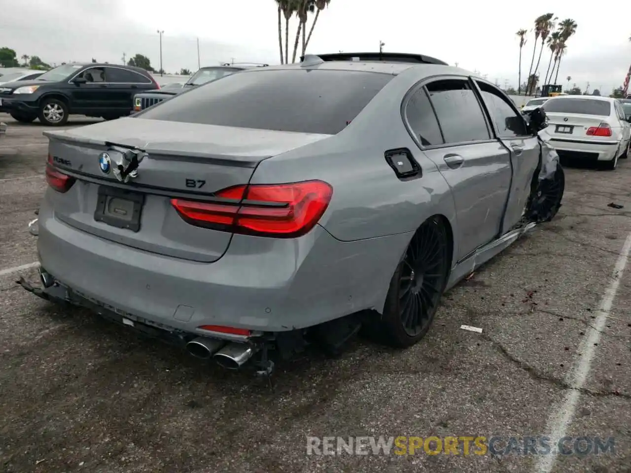 4 Photograph of a damaged car WBA7F2C11KB242328 BMW 7 SERIES 2019