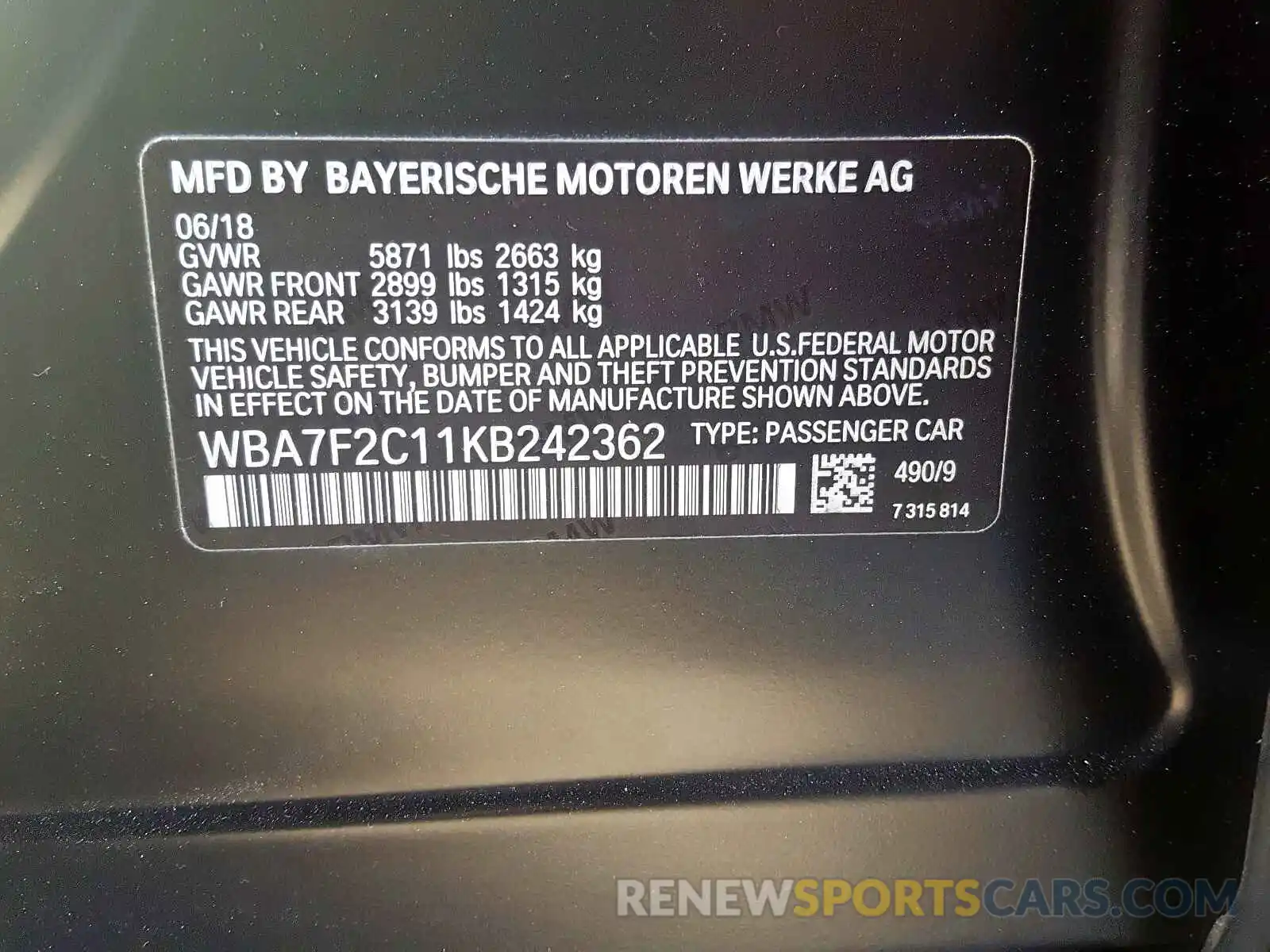 10 Photograph of a damaged car WBA7F2C11KB242362 BMW 7 SERIES 2019