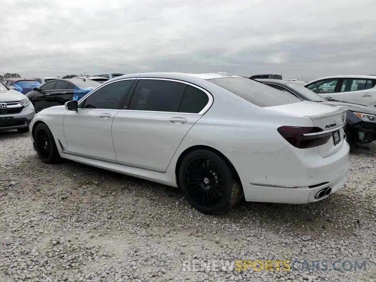 2 Фотография поврежденного автомобиля WBA7F2C17KB242401 BMW 7 SERIES 2019