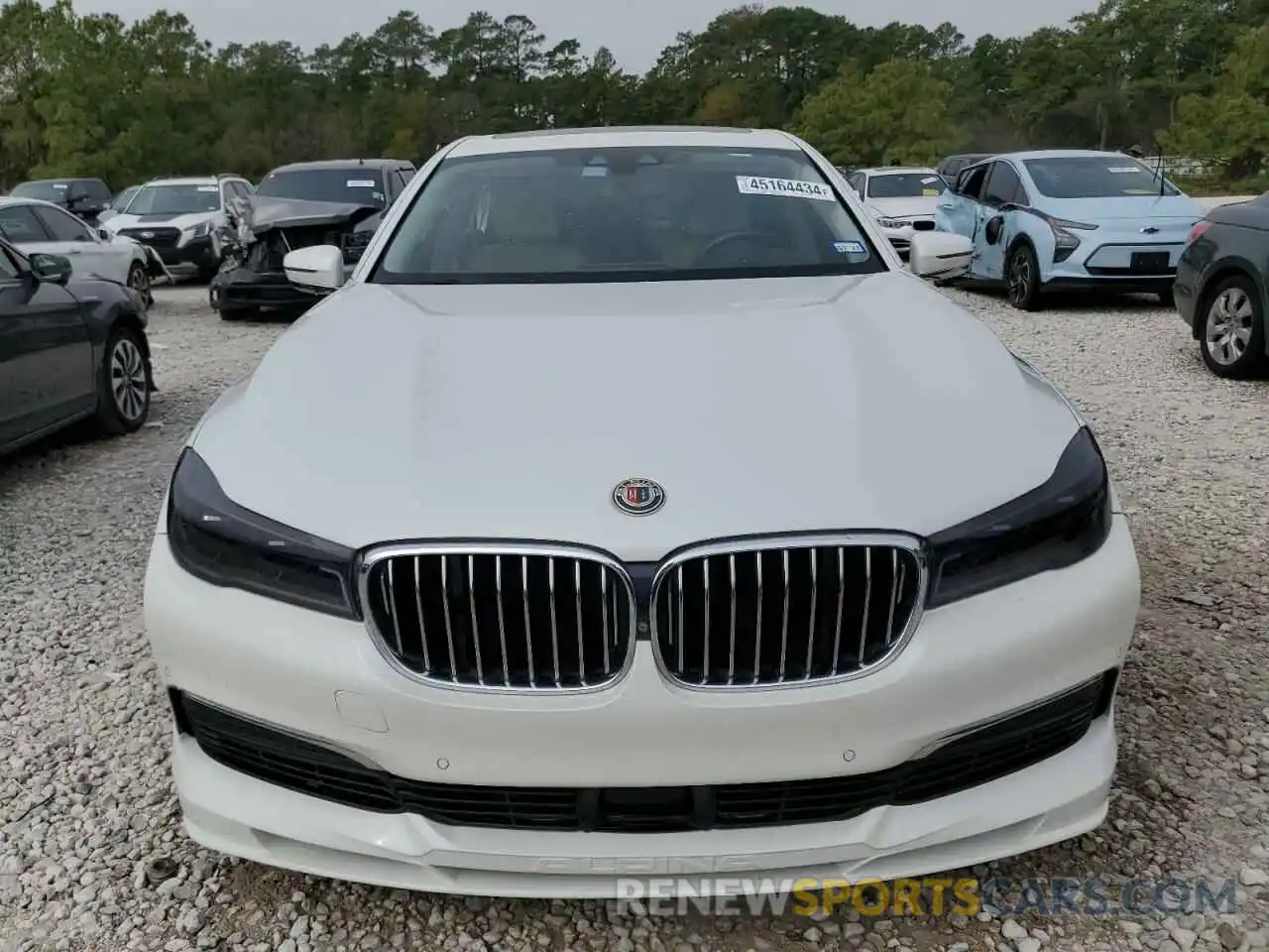 5 Photograph of a damaged car WBA7F2C17KB242401 BMW 7 SERIES 2019