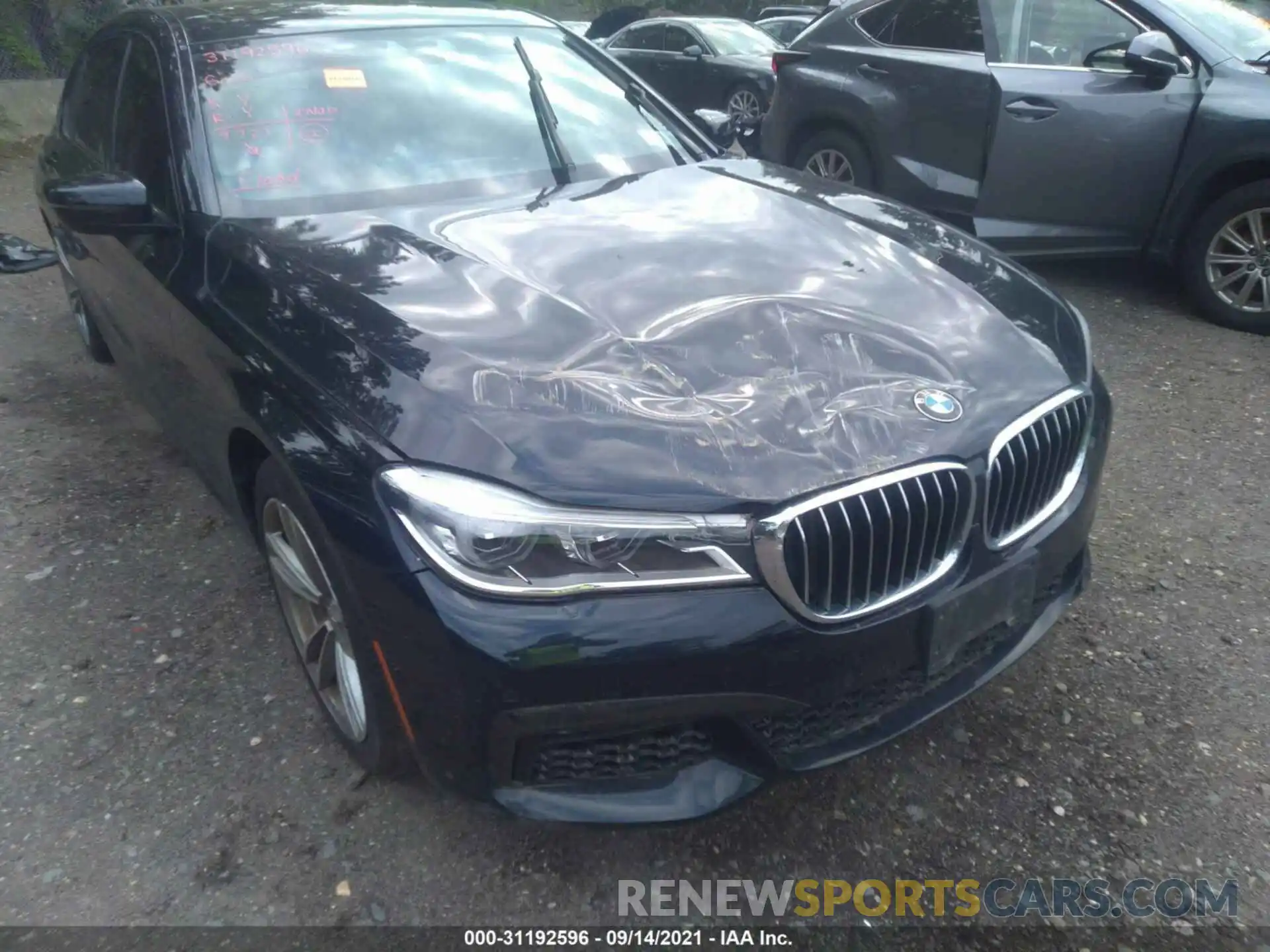 6 Photograph of a damaged car WBA7F2C50KB239603 BMW 7 SERIES 2019