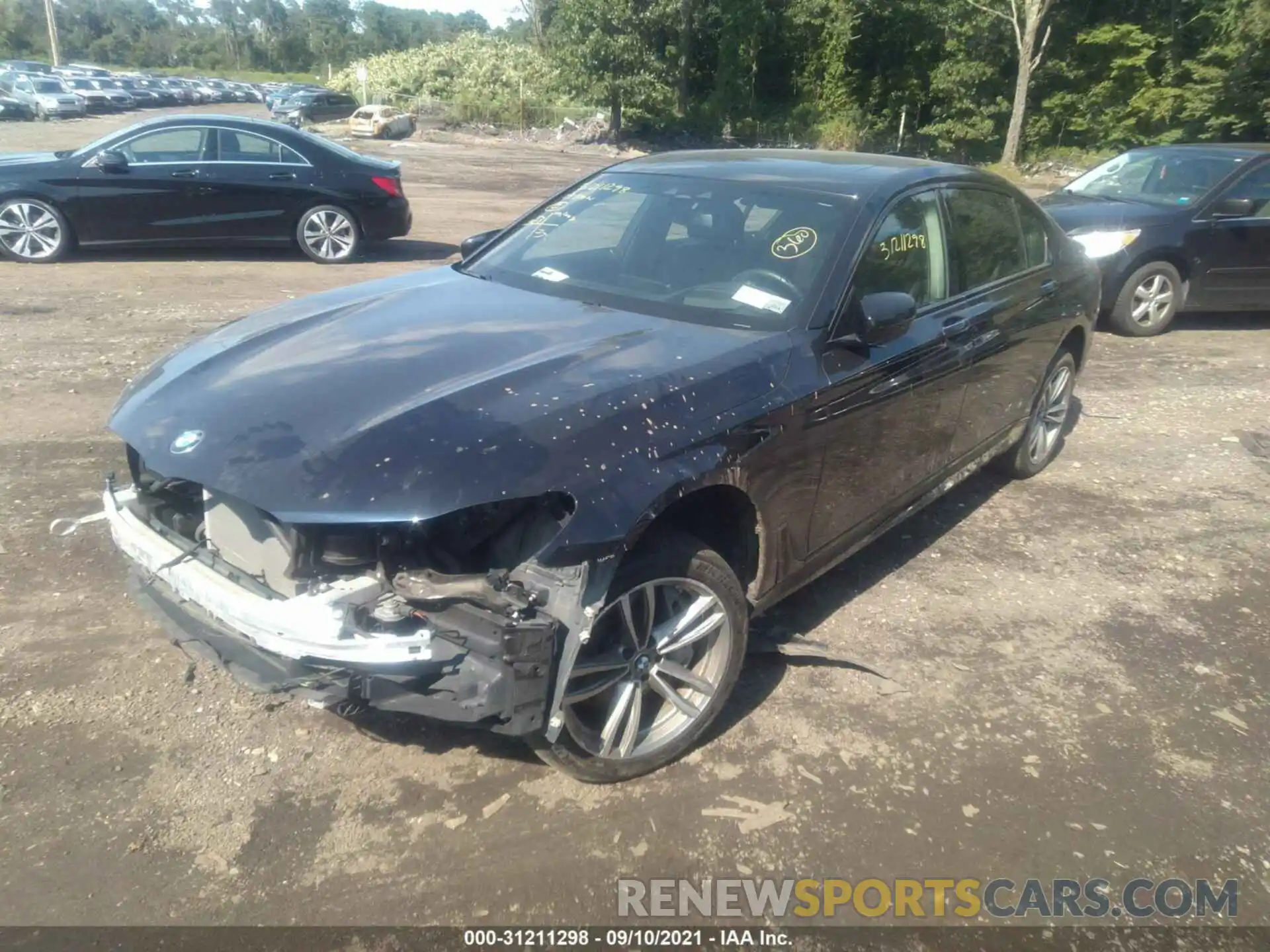 2 Photograph of a damaged car WBA7F2C52KB239599 BMW 7 SERIES 2019