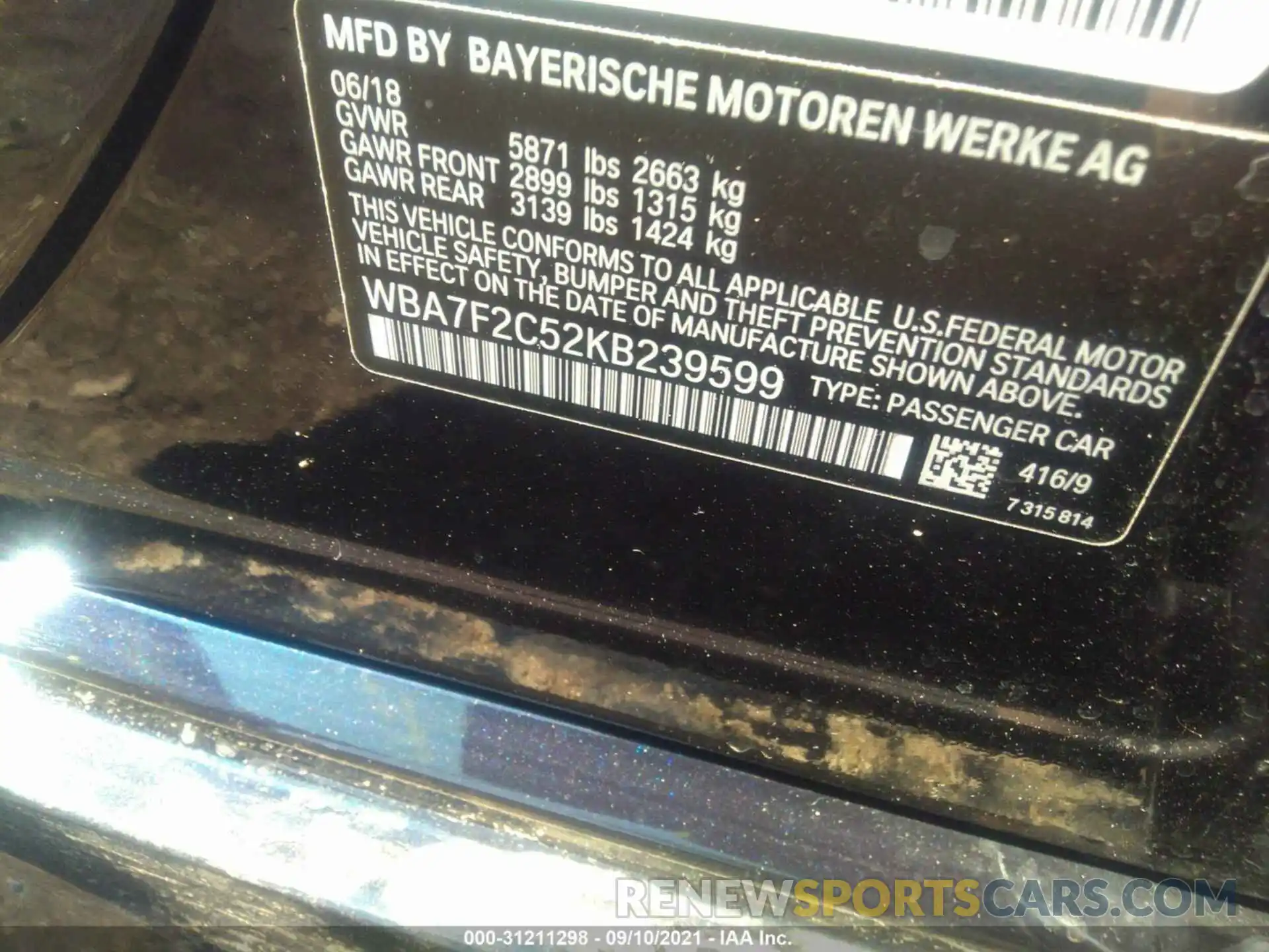 9 Photograph of a damaged car WBA7F2C52KB239599 BMW 7 SERIES 2019