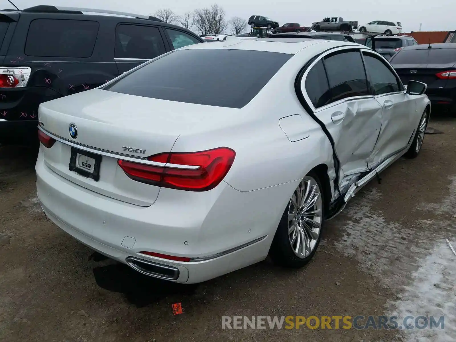 4 Фотография поврежденного автомобиля WBA7F2C53KB240339 BMW 7 SERIES 2019