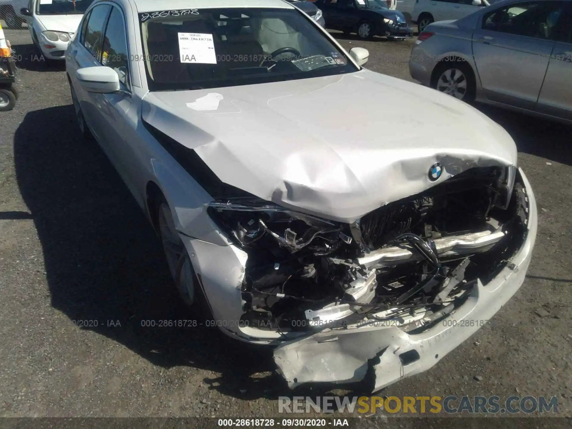 6 Photograph of a damaged car WBA7F2C54KB239393 BMW 7 SERIES 2019