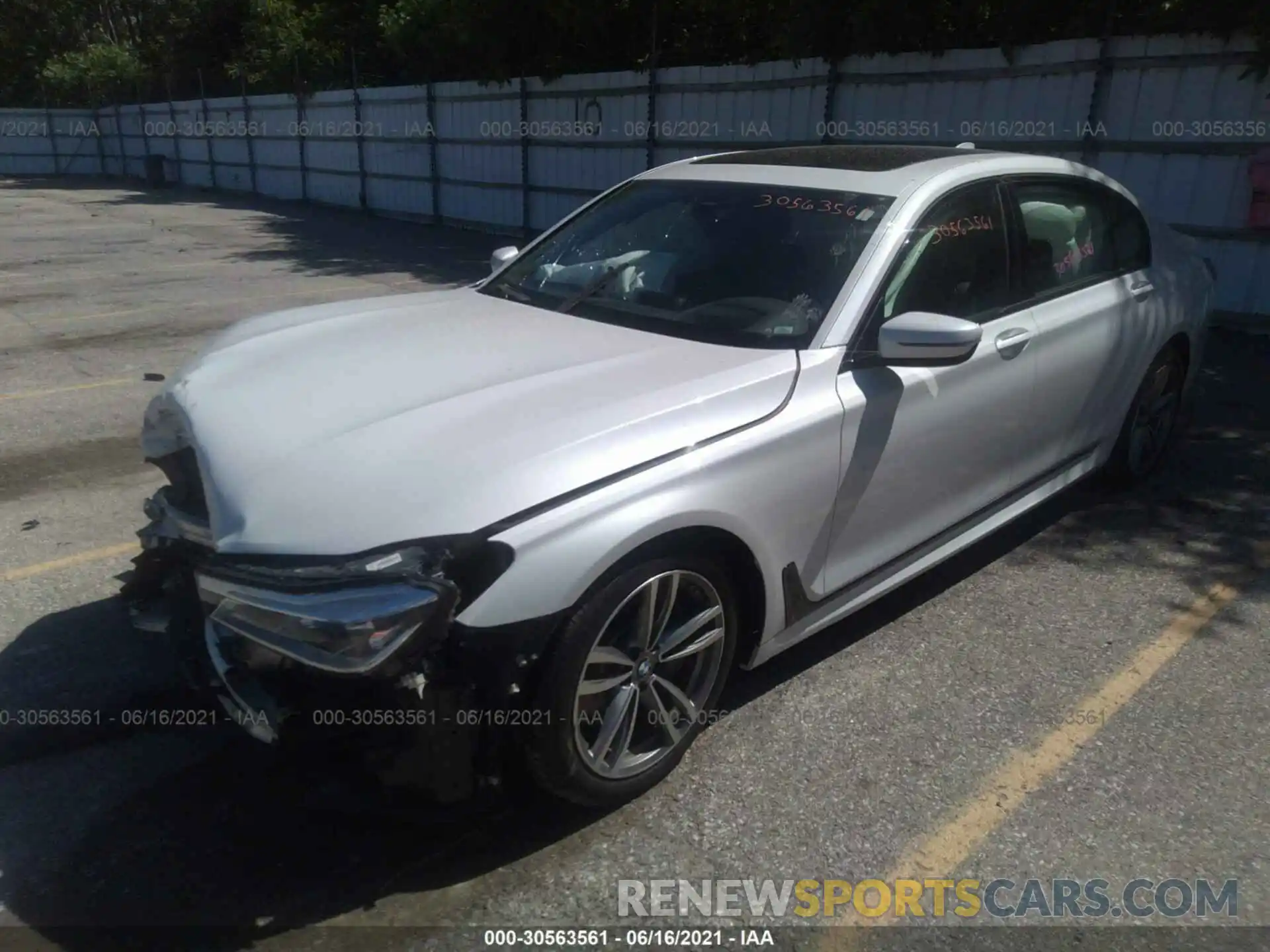 2 Photograph of a damaged car WBA7F2C54KB239944 BMW 7 SERIES 2019