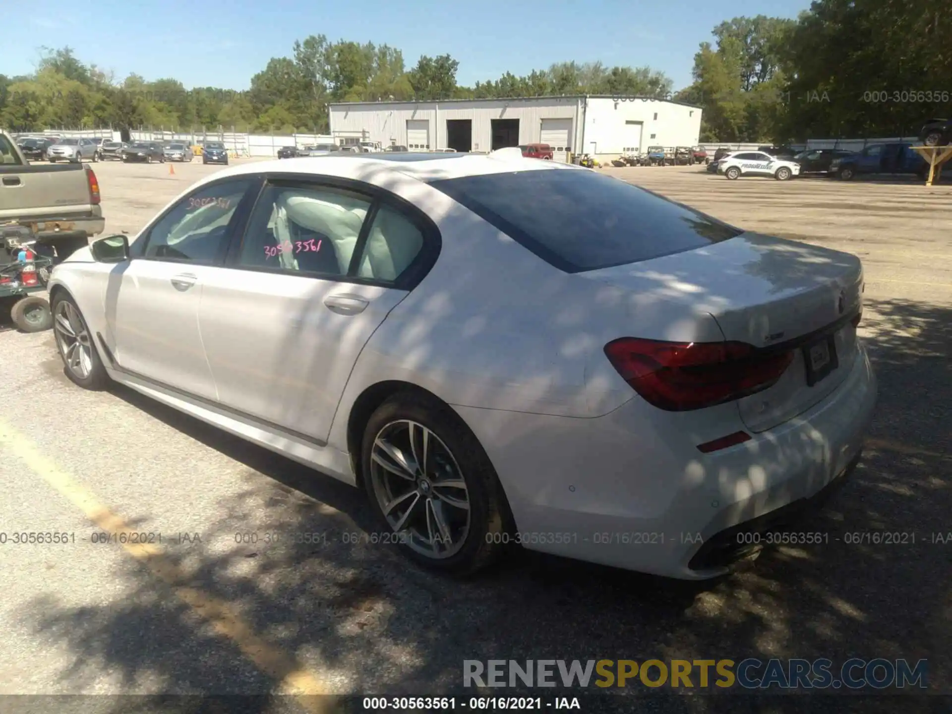 3 Photograph of a damaged car WBA7F2C54KB239944 BMW 7 SERIES 2019