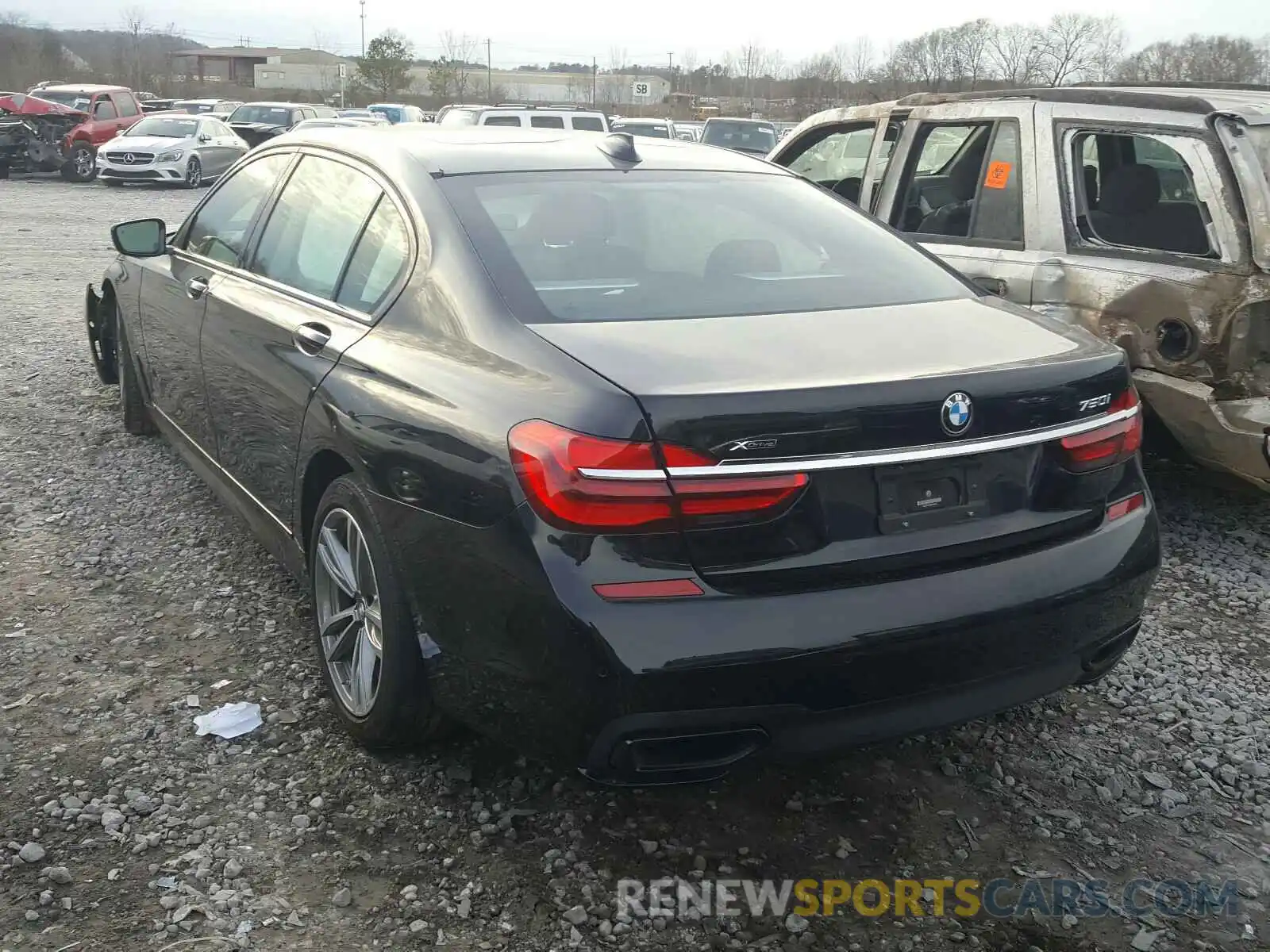 3 Фотография поврежденного автомобиля WBA7F2C56KB239444 BMW 7 SERIES 2019
