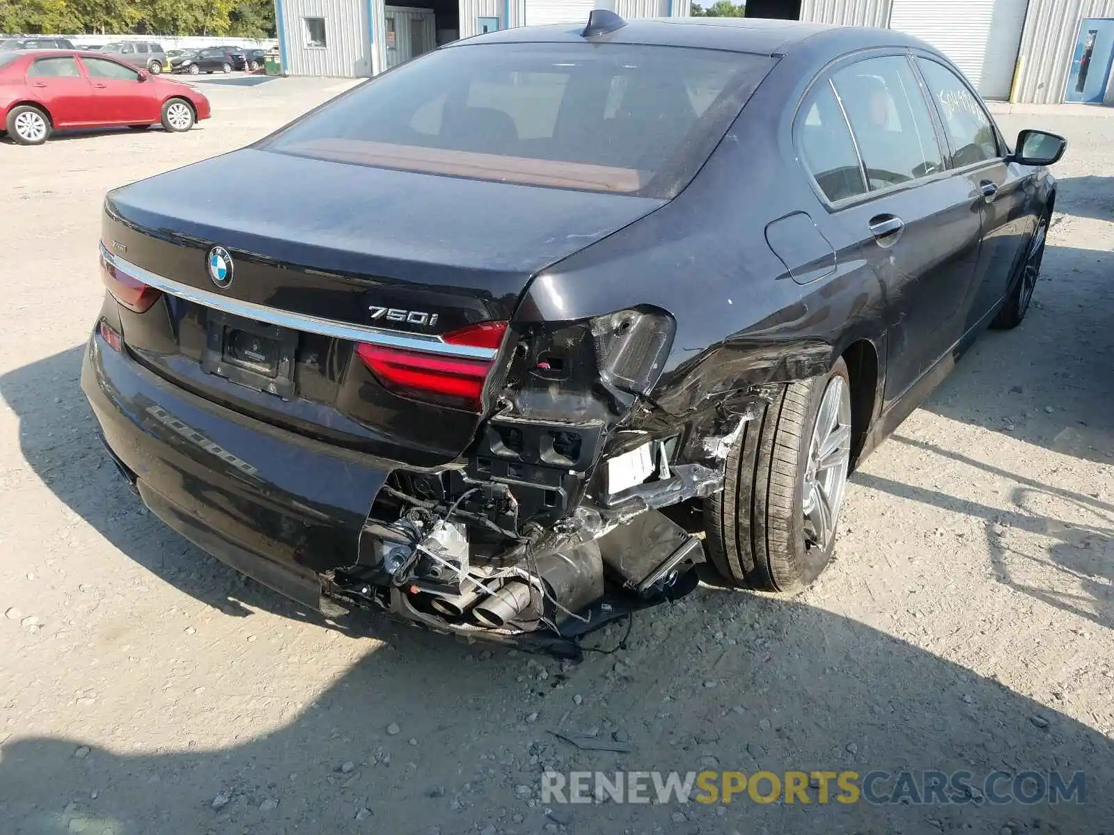 9 Photograph of a damaged car WBA7F2C58KB239445 BMW 7 SERIES 2019