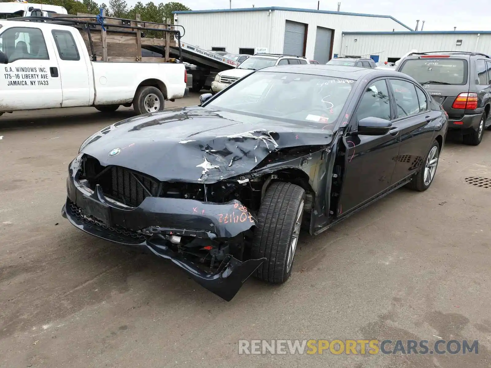 2 Photograph of a damaged car WBA7F2C5XKB240290 BMW 7 SERIES 2019