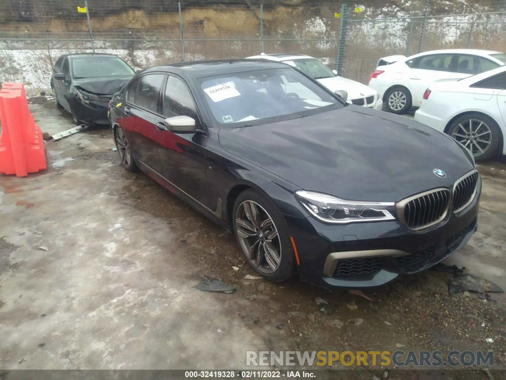 1 Photograph of a damaged car WBA7H6C55KG615040 BMW 7 SERIES 2019