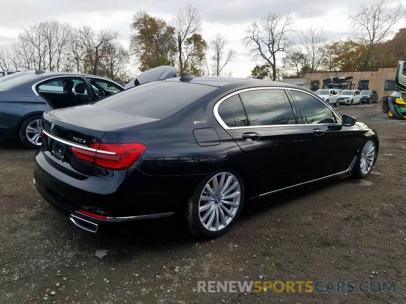 4 Фотография поврежденного автомобиля WBA7J2C53KB246415 BMW 7 SERIES 2019