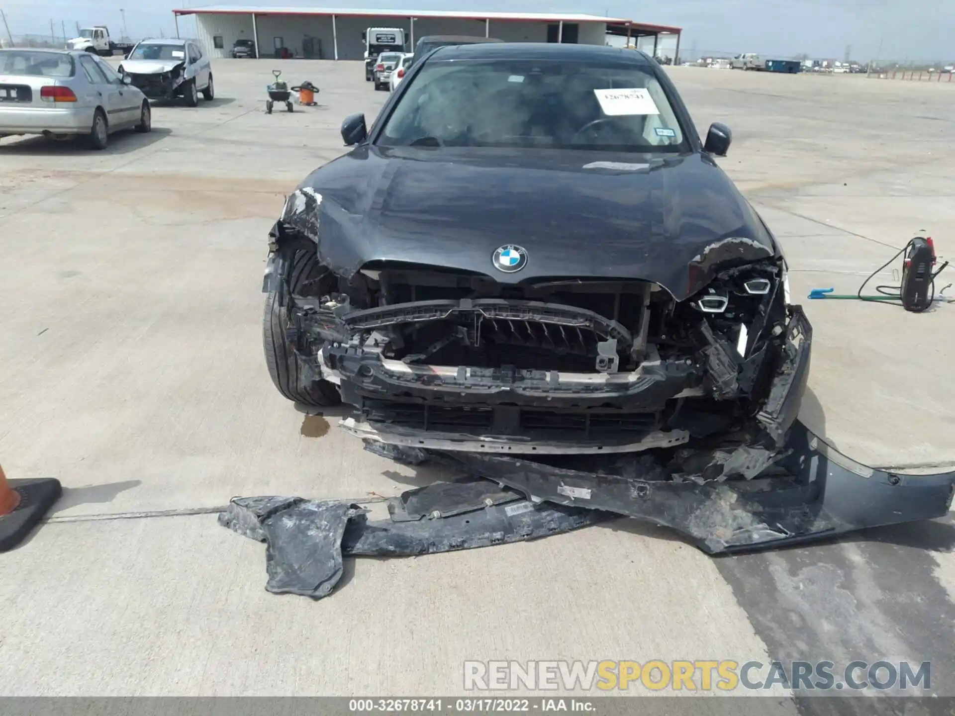 6 Photograph of a damaged car WBA7T2C01LGL17209 BMW 7 SERIES 2020