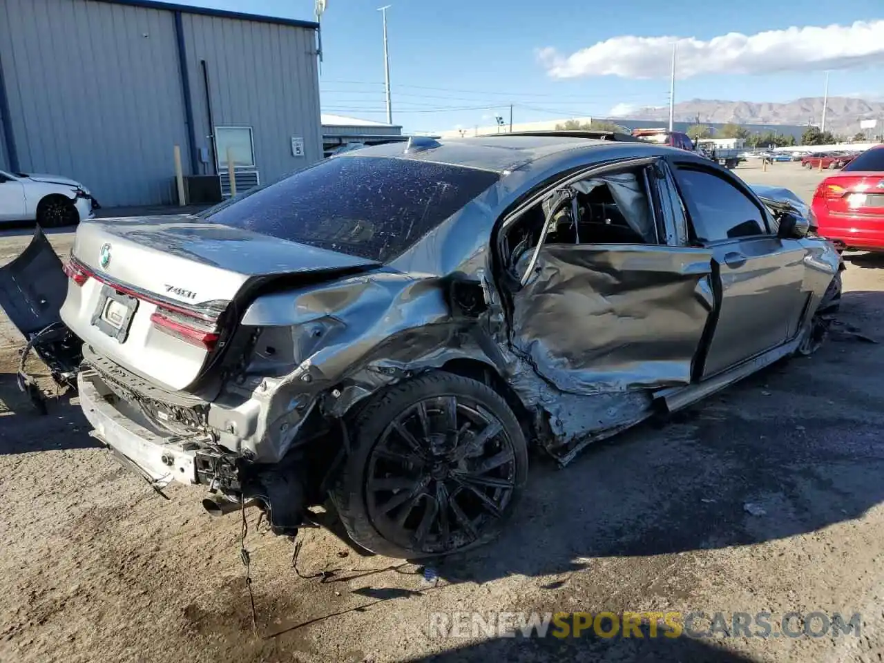 3 Photograph of a damaged car WBA7T2C01LGL17310 BMW 7 SERIES 2020