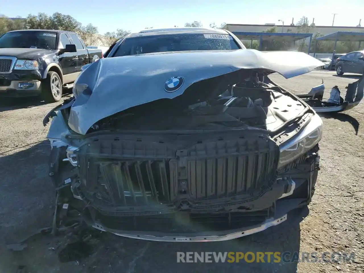 5 Photograph of a damaged car WBA7T2C01LGL17310 BMW 7 SERIES 2020