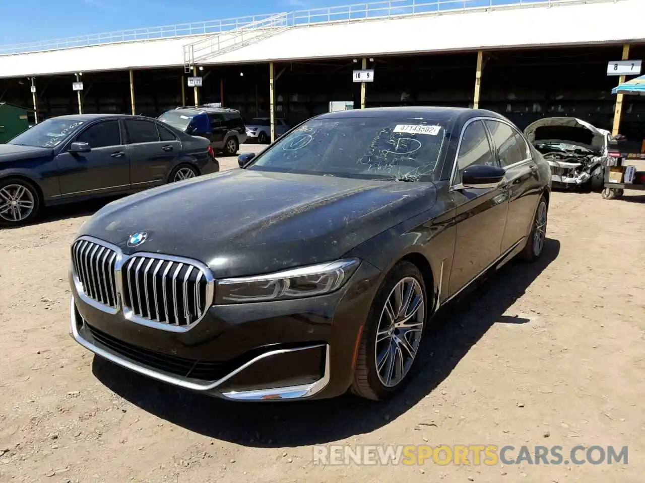 2 Photograph of a damaged car WBA7T2C02LGF96690 BMW 7 SERIES 2020