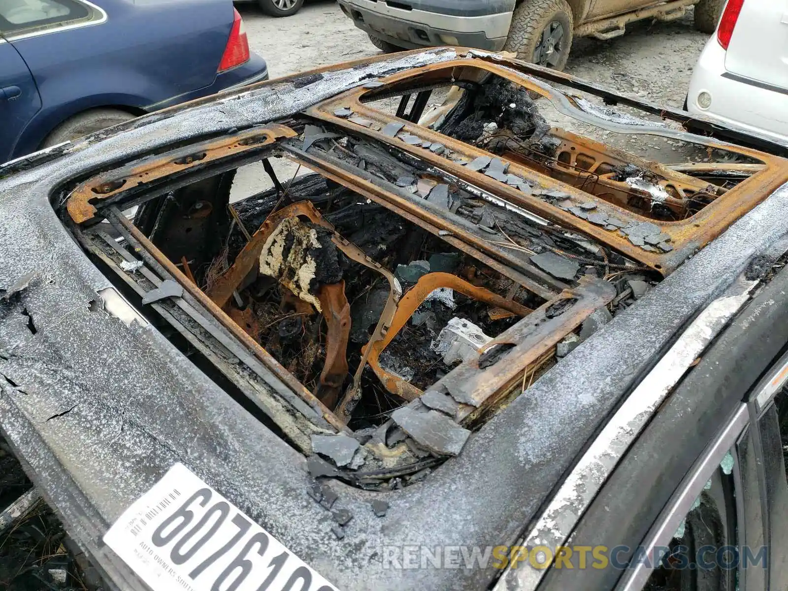 9 Фотография поврежденного автомобиля WBA7T2C07LCD96671 BMW 7 SERIES 2020