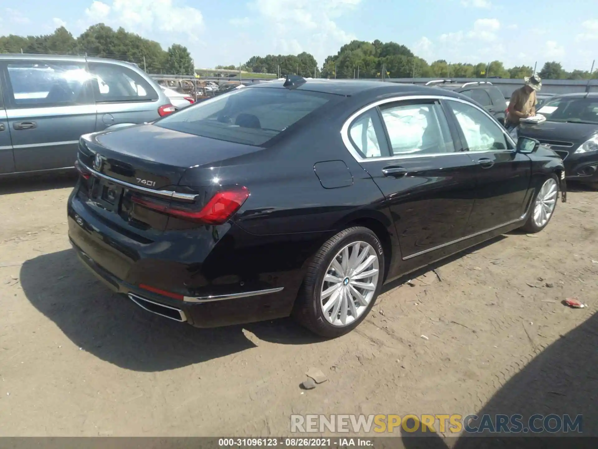 4 Photograph of a damaged car WBA7T2C08LCE41245 BMW 7 SERIES 2020