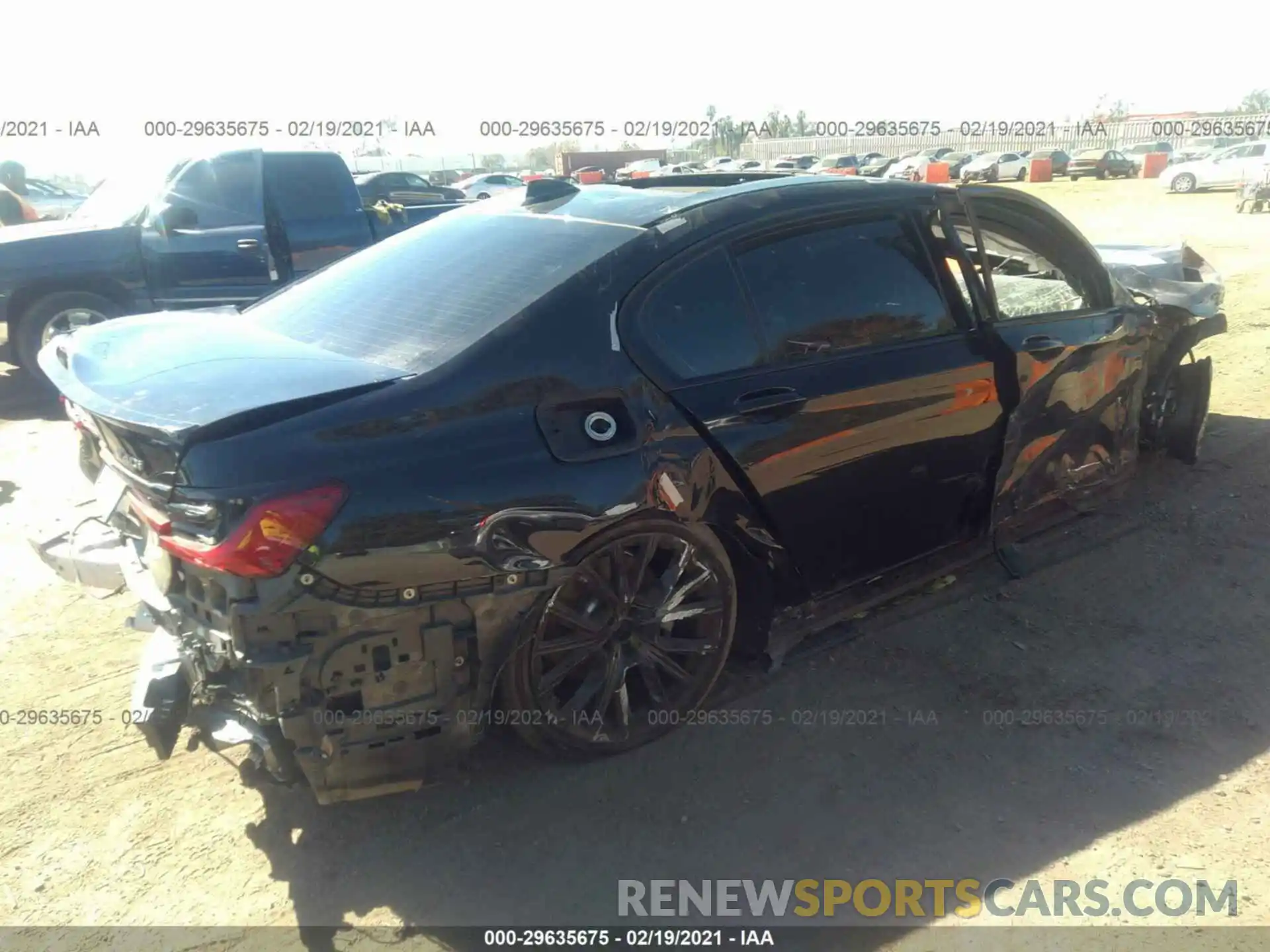 4 Photograph of a damaged car WBA7T2C0XLGF96906 BMW 7 SERIES 2020