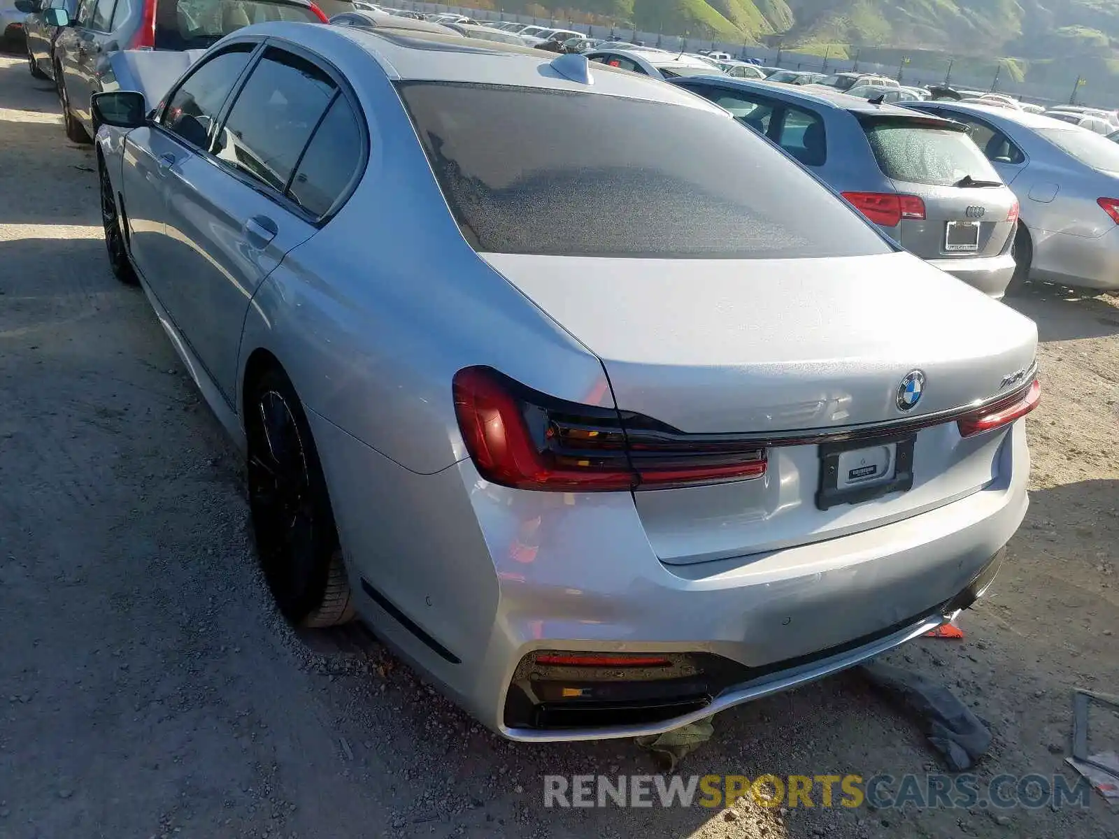 3 Photograph of a damaged car WBA7T2C0XLGL17404 BMW 7 SERIES 2020