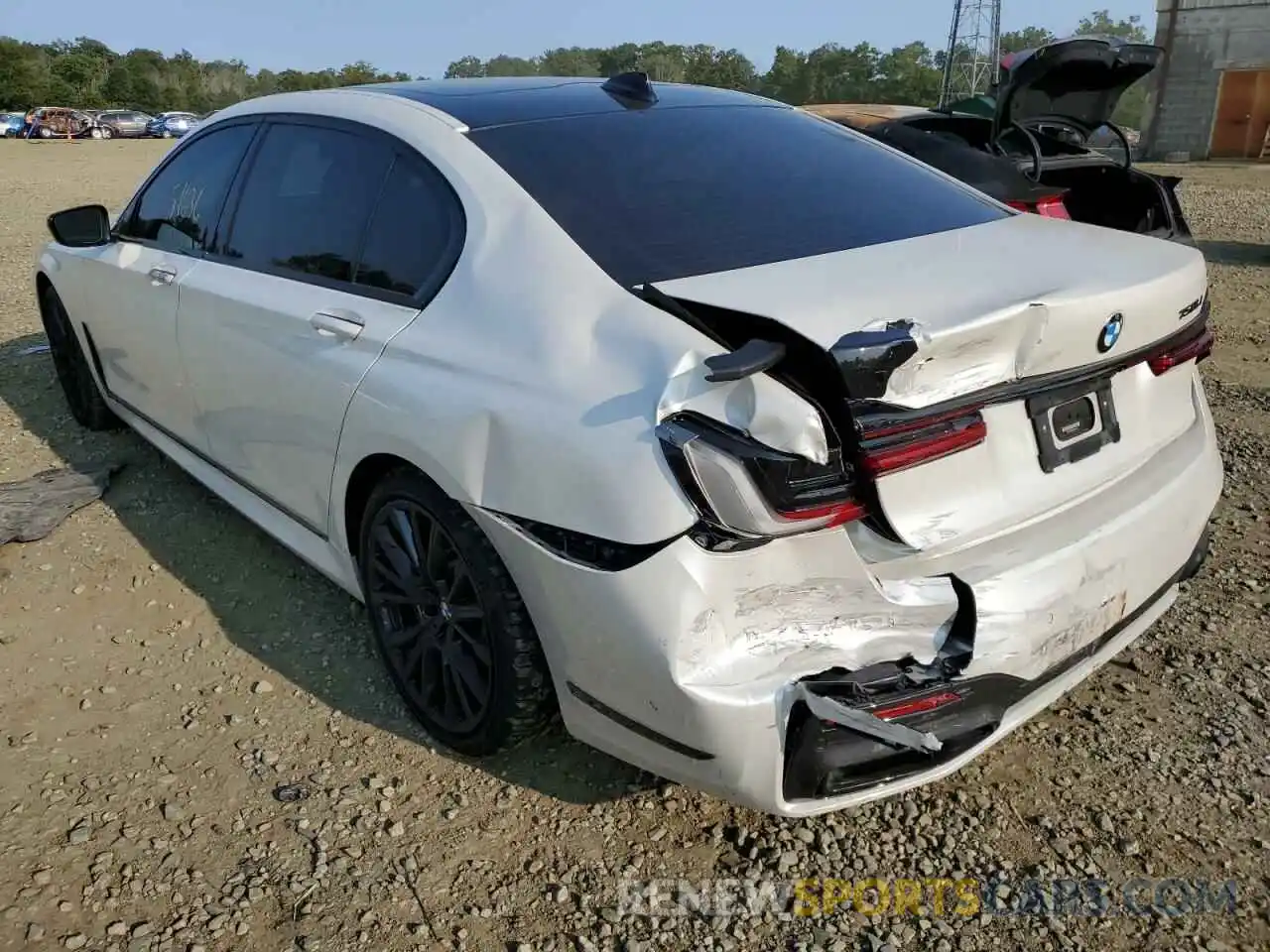 3 Photograph of a damaged car WBA7U2C00LGM26662 BMW 7 SERIES 2020