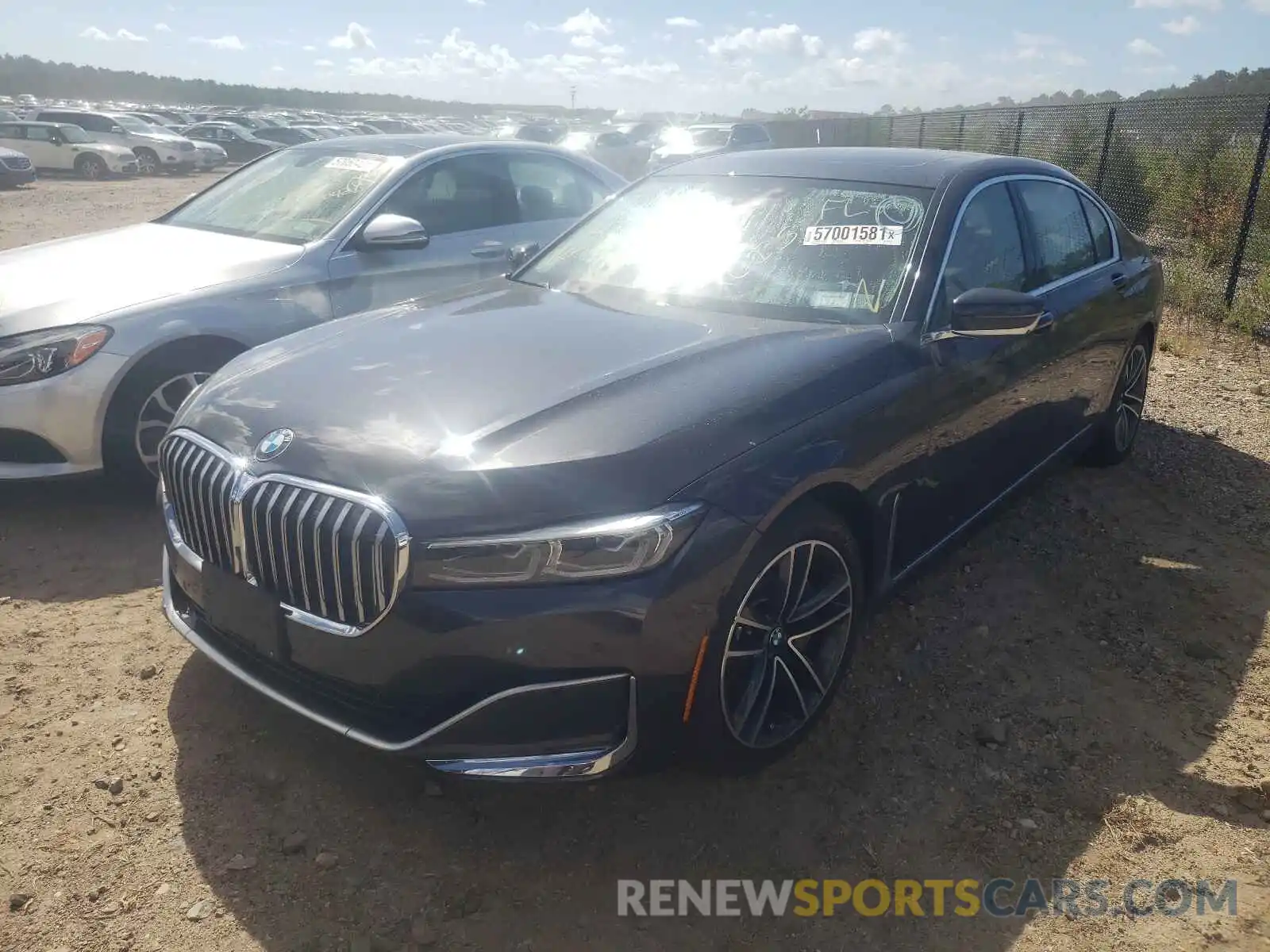 2 Photograph of a damaged car WBA7U2C01LGM26699 BMW 7 SERIES 2020