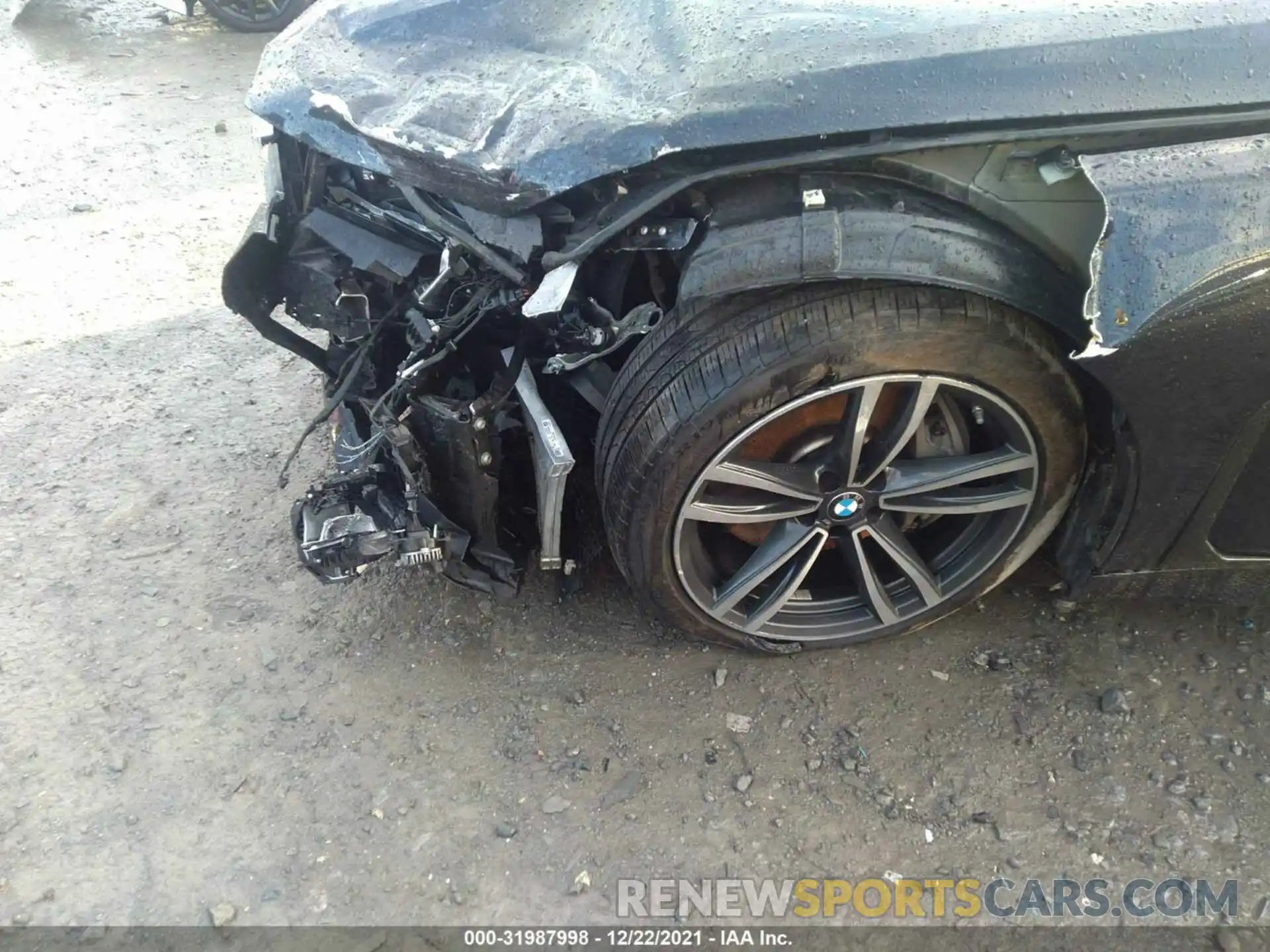 6 Photograph of a damaged car WBA7U2C02LGM27442 BMW 7 SERIES 2020