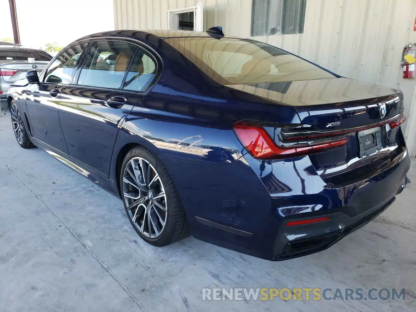 3 Photograph of a damaged car WBA7U2C03LBM61919 BMW 7 SERIES 2020