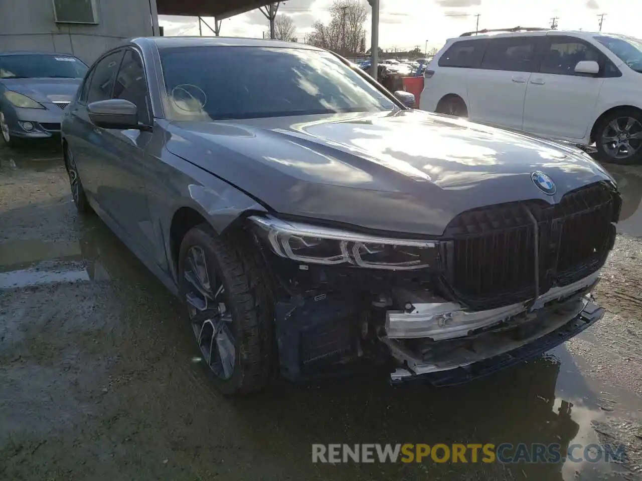 1 Photograph of a damaged car WBA7U2C04LCD34674 BMW 7 SERIES 2020