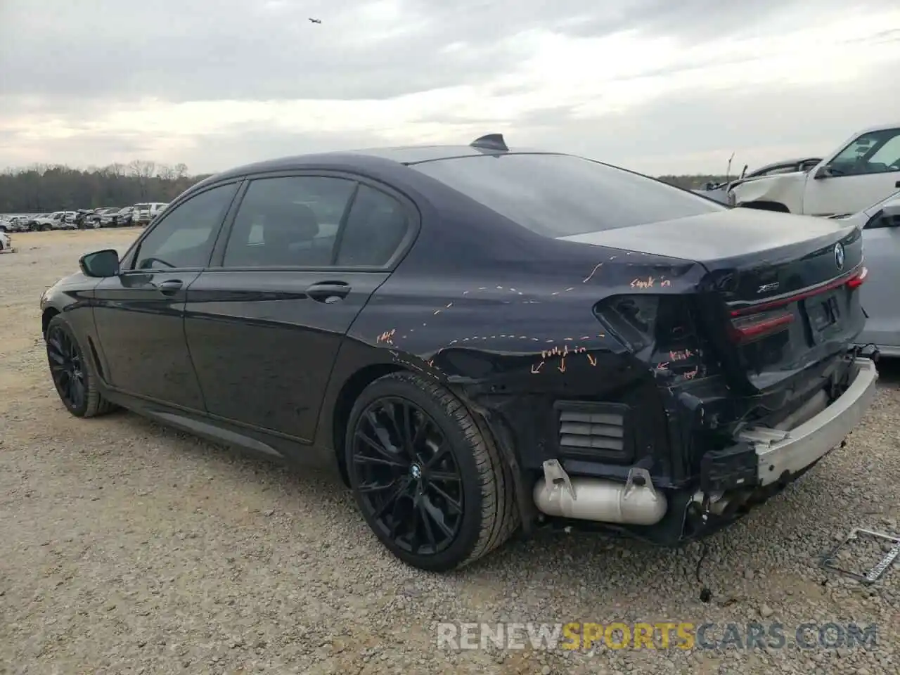 2 Photograph of a damaged car WBA7U2C04LGM26762 BMW 7 SERIES 2020