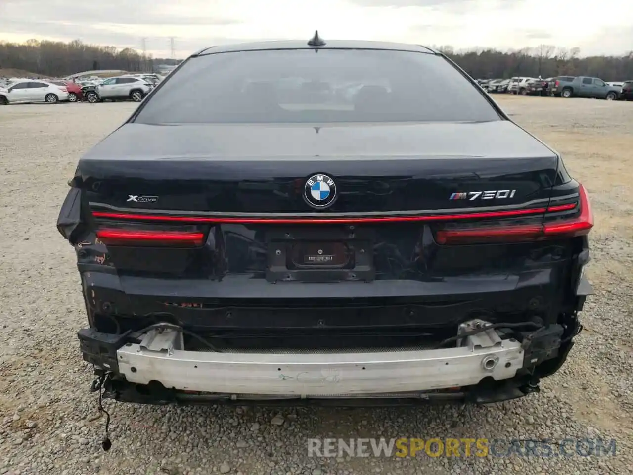 6 Photograph of a damaged car WBA7U2C04LGM26762 BMW 7 SERIES 2020