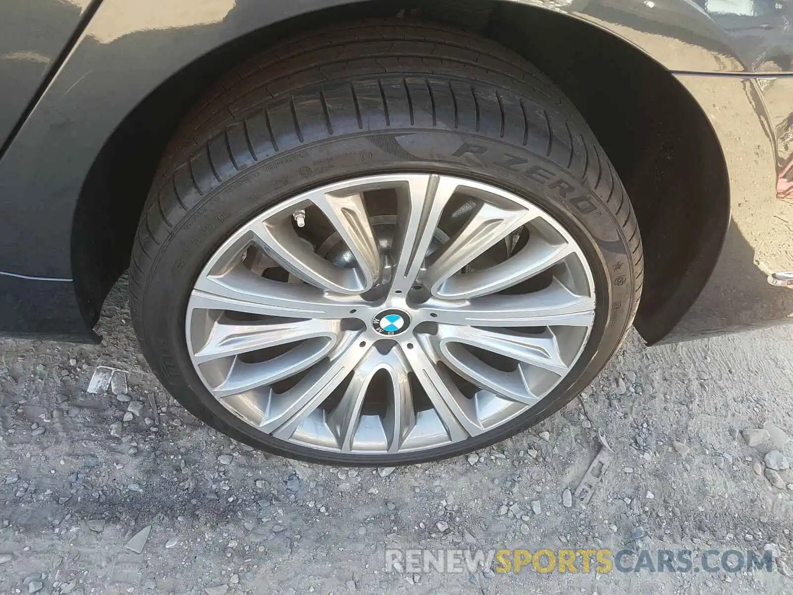 9 Фотография поврежденного автомобиля WBA7U2C04LGM27409 BMW 7 SERIES 2020