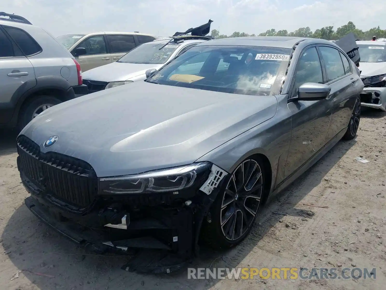 2 Photograph of a damaged car WBA7U2C05LGM27113 BMW 7 SERIES 2020