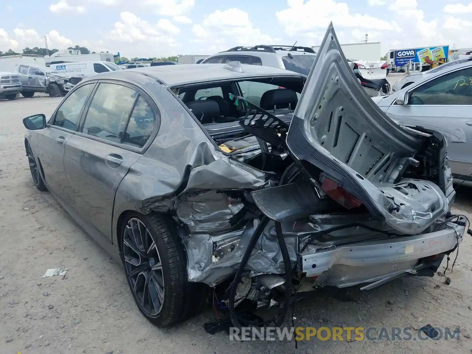 3 Photograph of a damaged car WBA7U2C05LGM27113 BMW 7 SERIES 2020