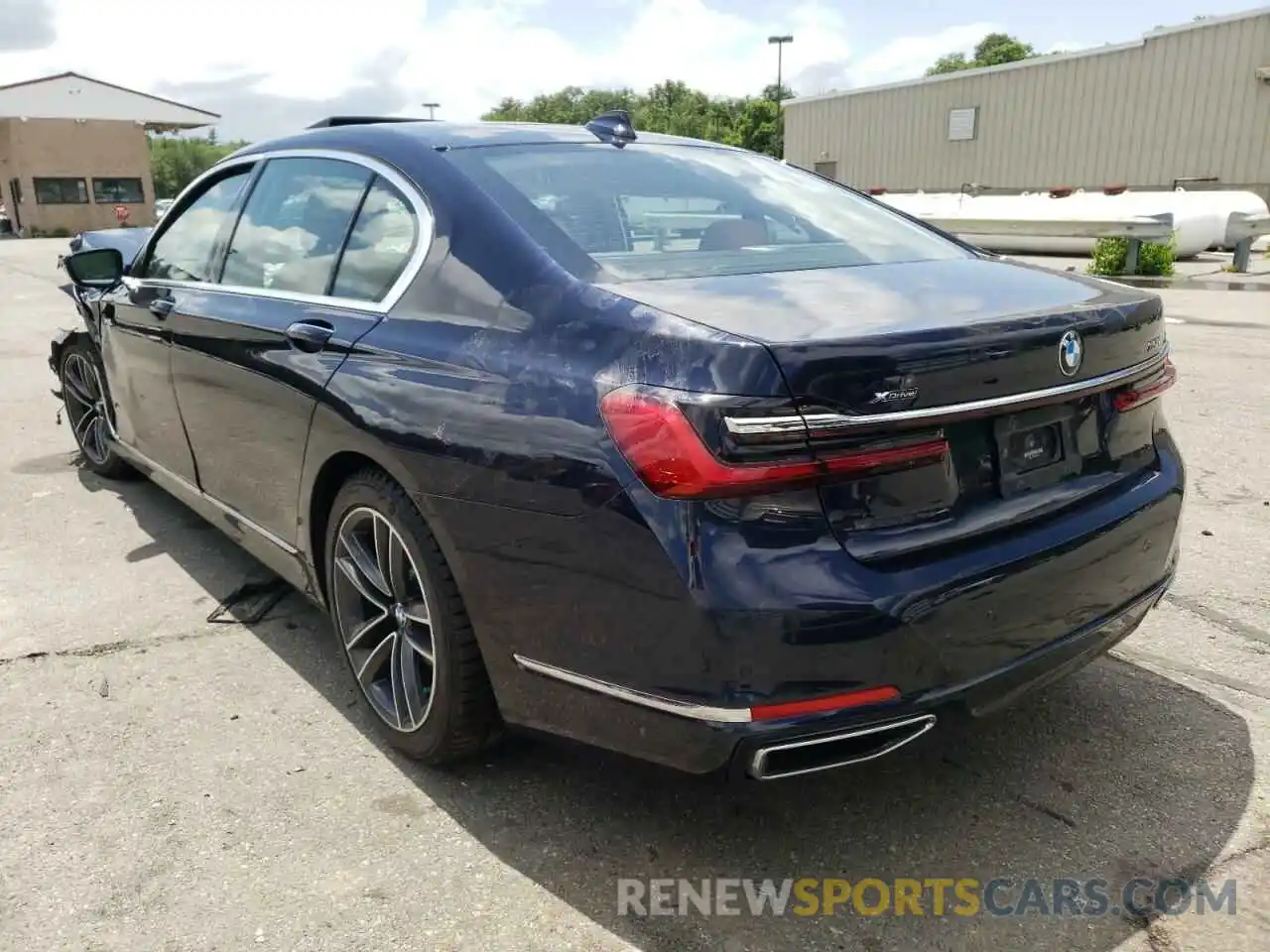 3 Photograph of a damaged car WBA7U2C06LBX84832 BMW 7 SERIES 2020