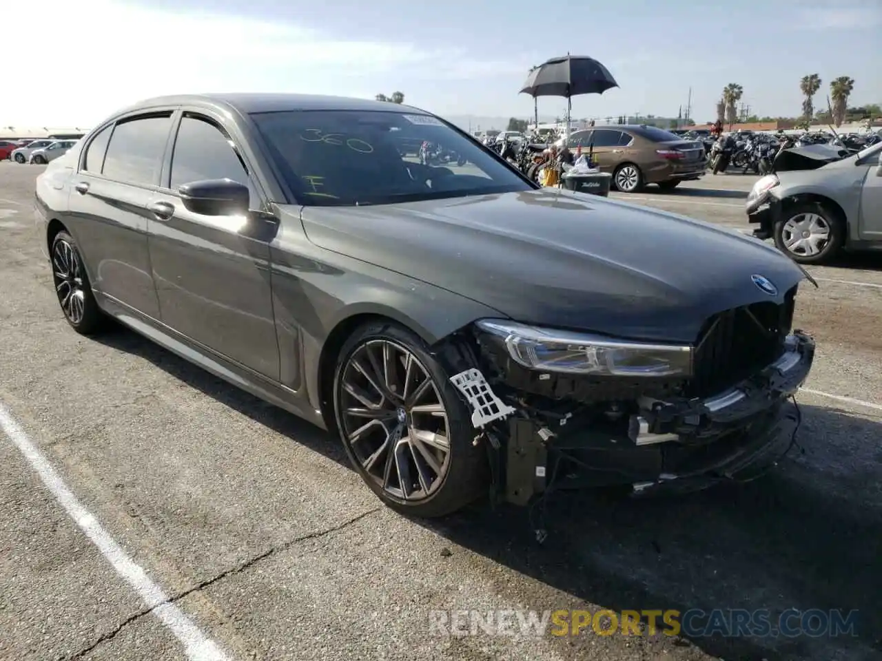 1 Фотография поврежденного автомобиля WBA7U2C07LGJ59892 BMW 7 SERIES 2020