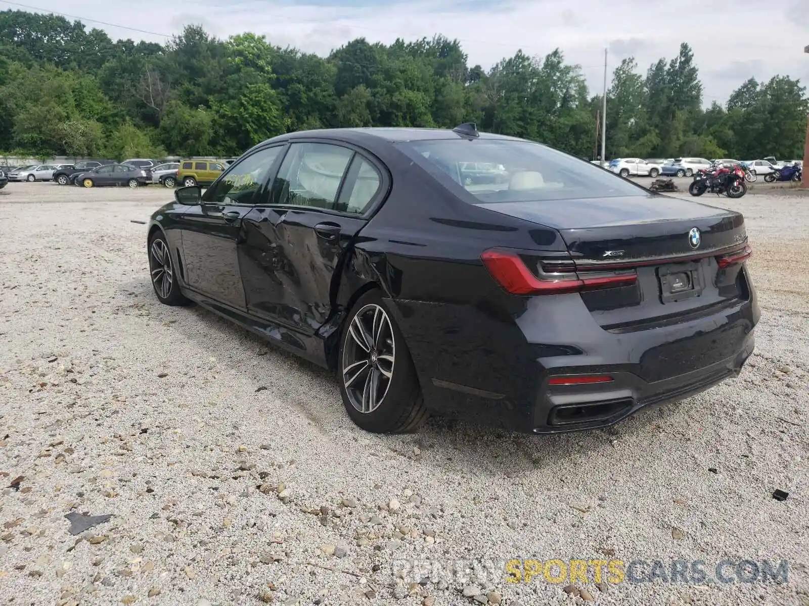 3 Photograph of a damaged car WBA7U2C09LGM27132 BMW 7 SERIES 2020