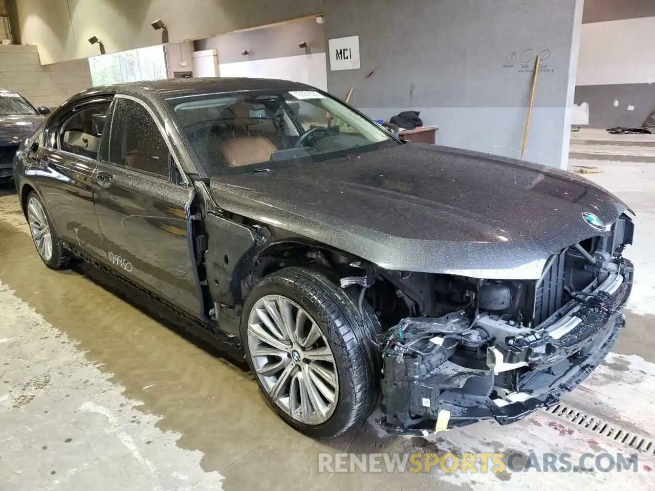 4 Photograph of a damaged car WBA7U2C0XLCD37062 BMW 7 SERIES 2020