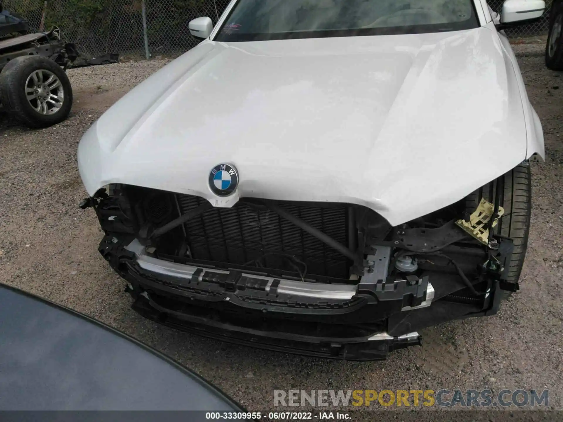 6 Photograph of a damaged car WBA7U2C0XLGJ59823 BMW 7 SERIES 2020