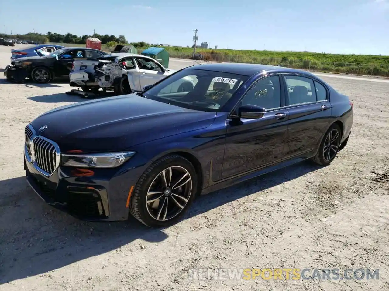 2 Photograph of a damaged car WBA7U2C0XLGJ59885 BMW 7 SERIES 2020