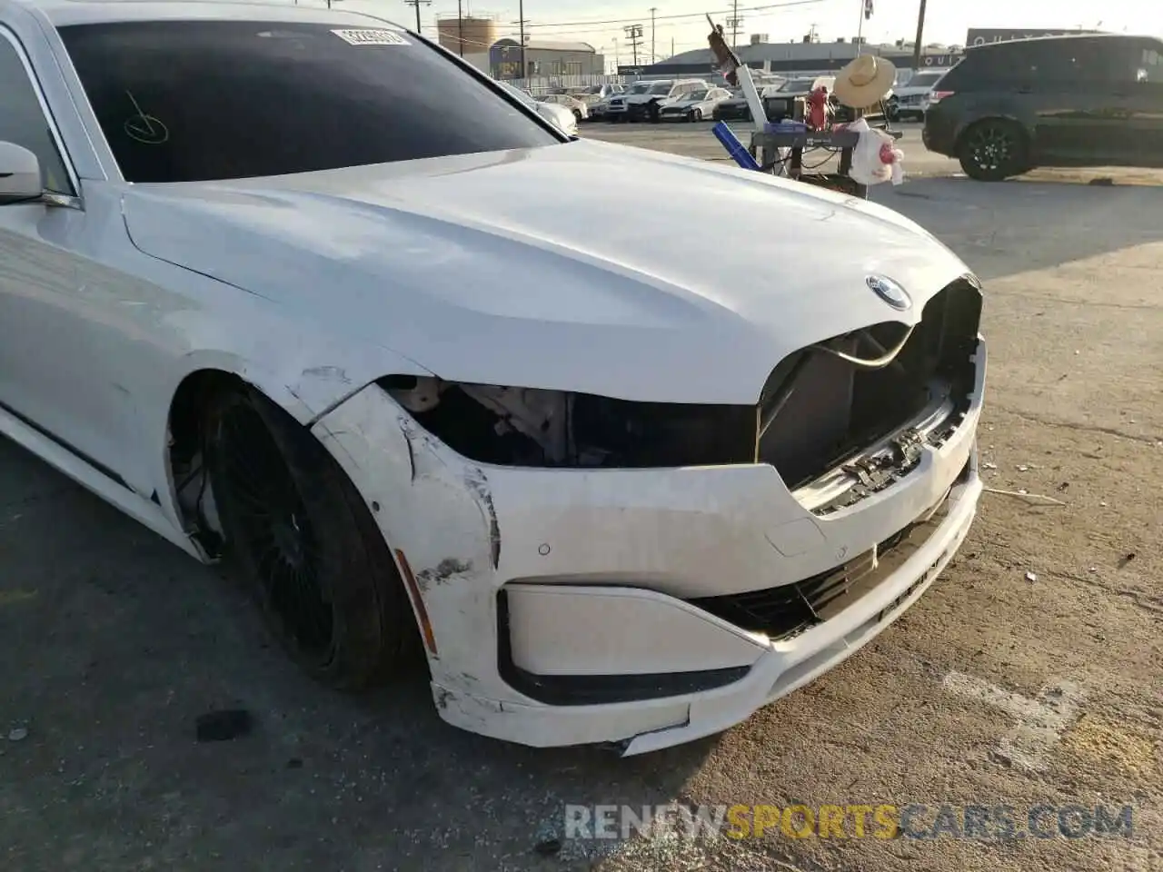 9 Photograph of a damaged car WBA7U2C12LBM62309 BMW 7 SERIES 2020