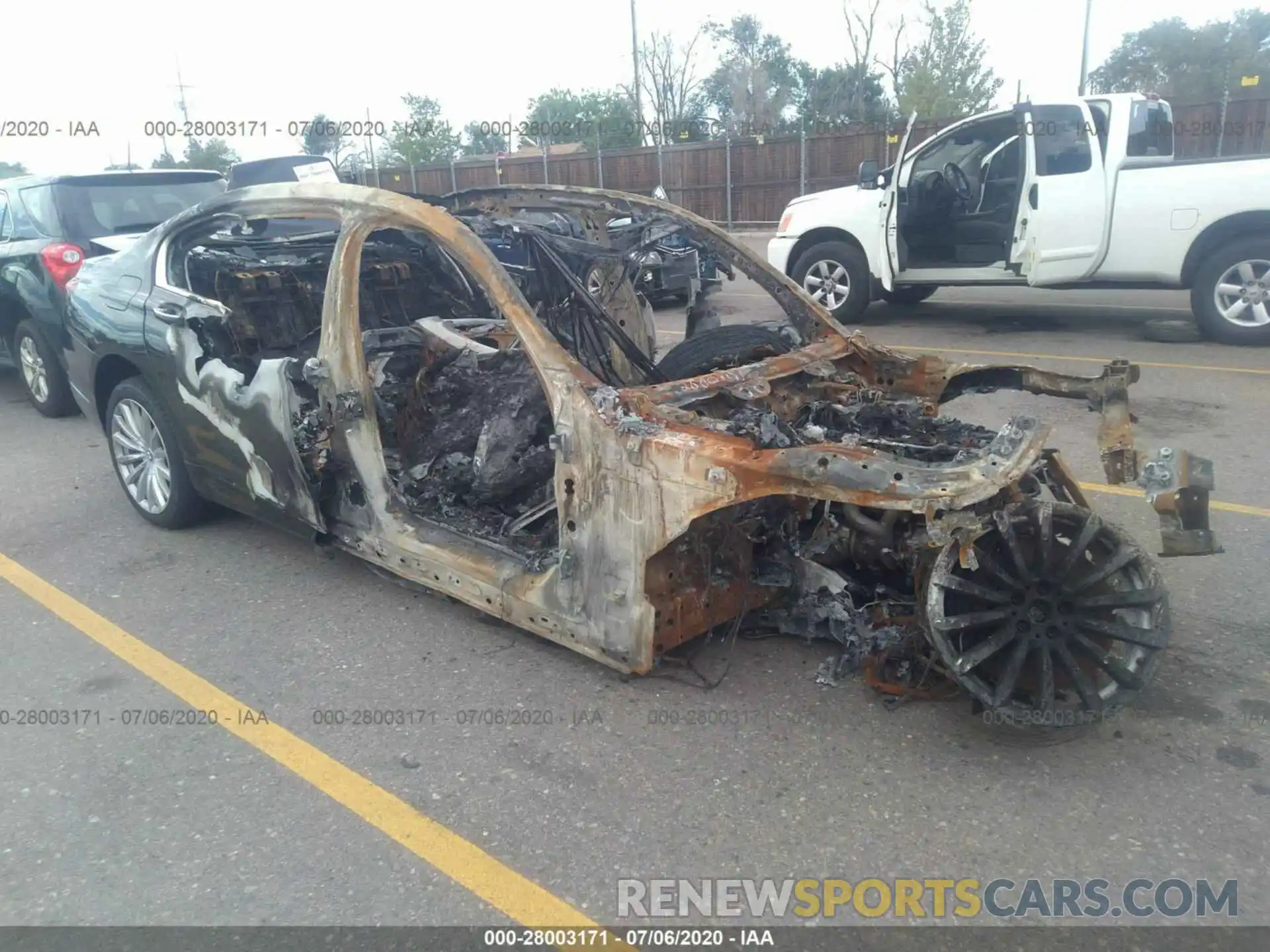1 Photograph of a damaged car WBA7W4C02LCD27129 BMW 7 SERIES 2020