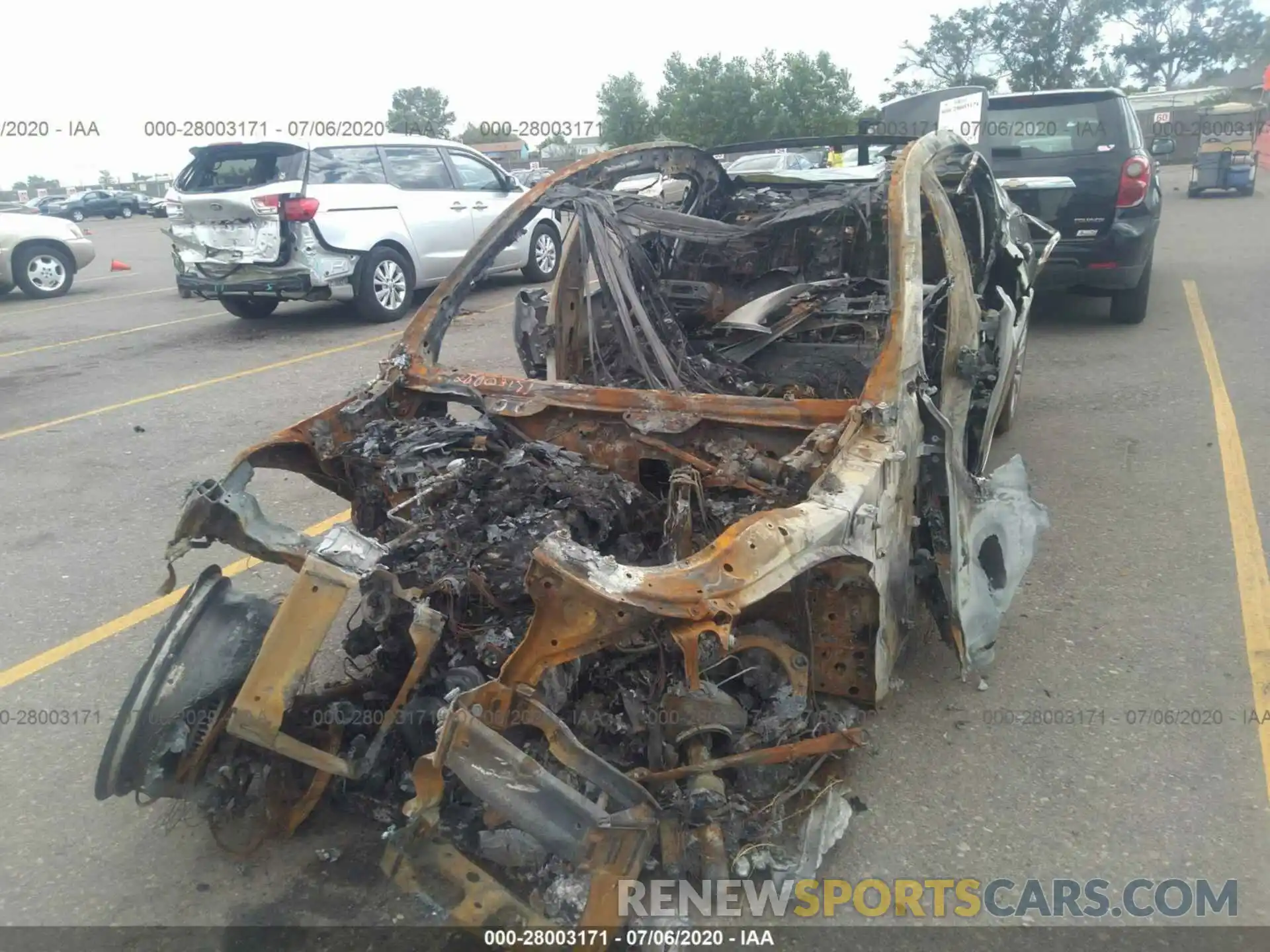 6 Photograph of a damaged car WBA7W4C02LCD27129 BMW 7 SERIES 2020