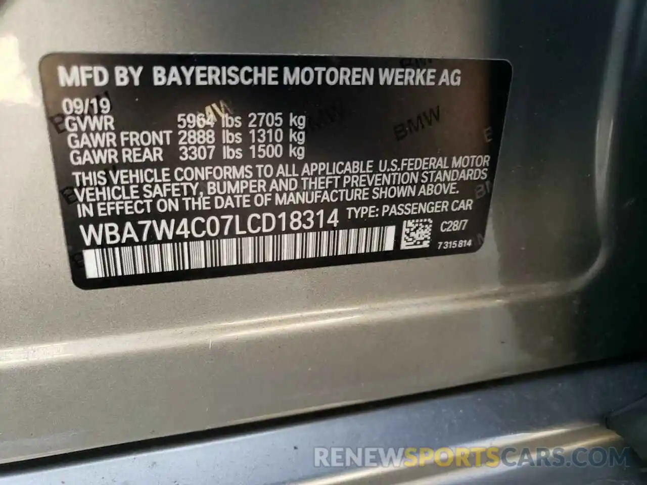 12 Photograph of a damaged car WBA7W4C07LCD18314 BMW 7 SERIES 2020